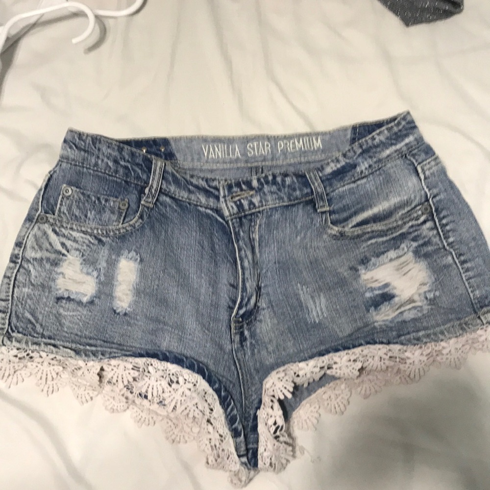Denim shorts with lace
